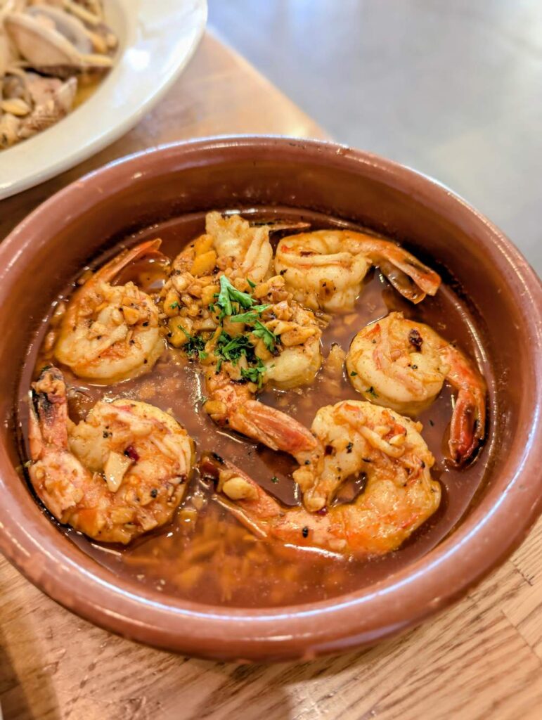 グアム ビーチンシュリンプ Gambas Al Ajillo ガーリックシュリンプ