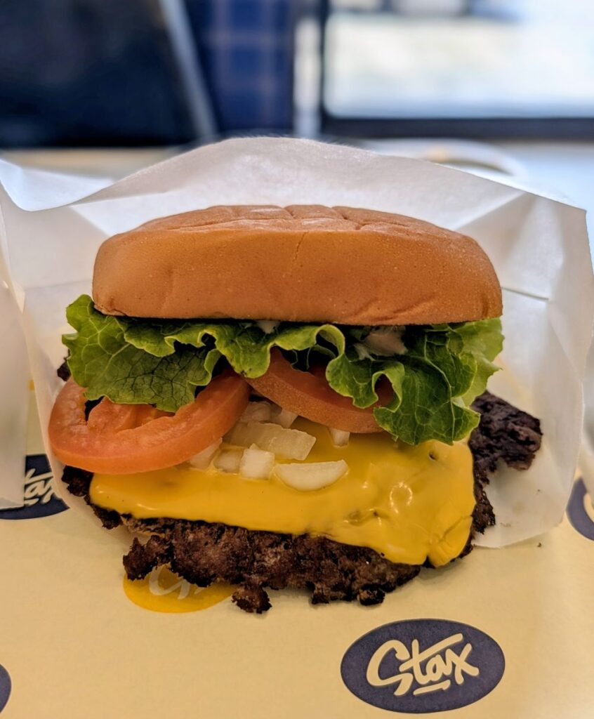 グアム STAX スマッシュクラシックバーガー
