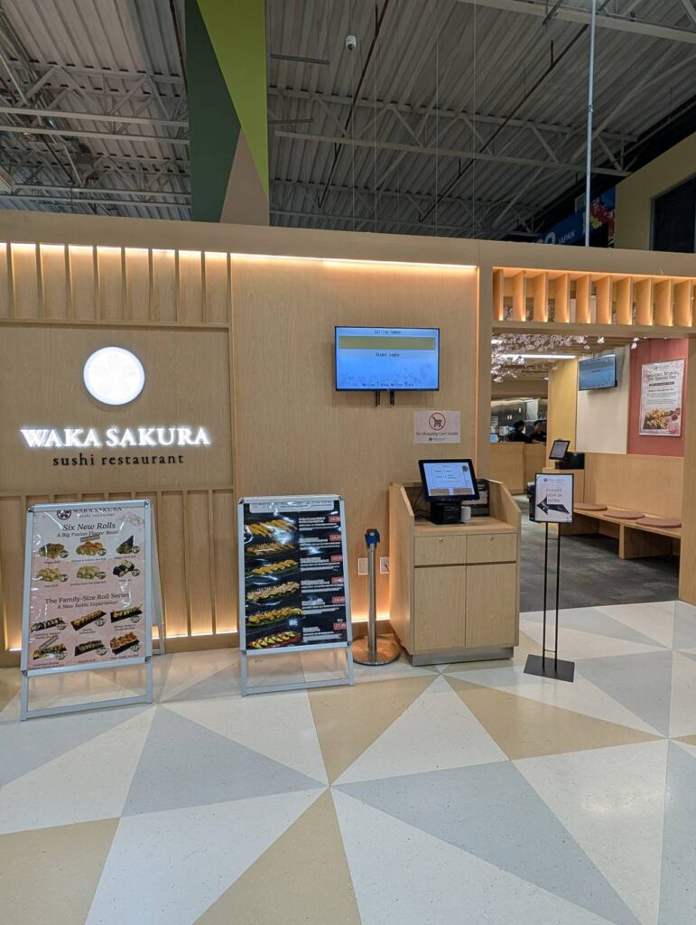 グアム Waka Sakura 外観 Village of DONKI02