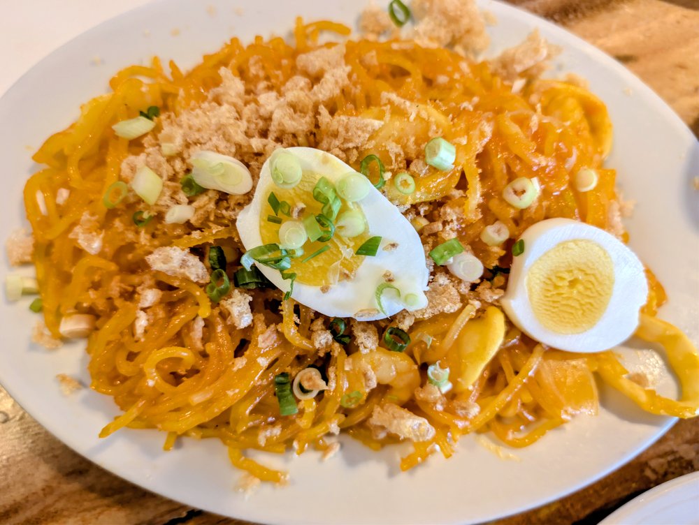 グアム ベンアンヤンズ パンシットマラボン